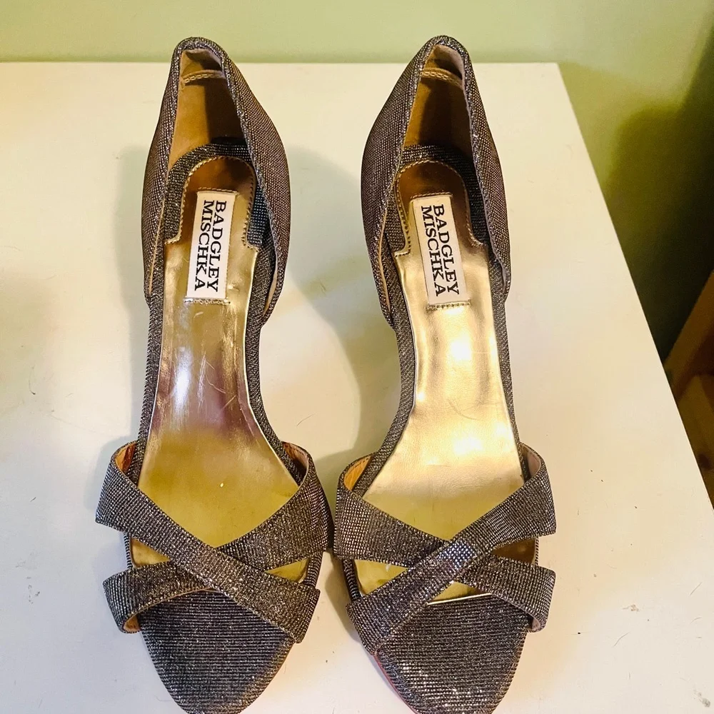 Badgley Mischka Silver Glitter D’Orsay Heels Strappy Evening Pumps 7
